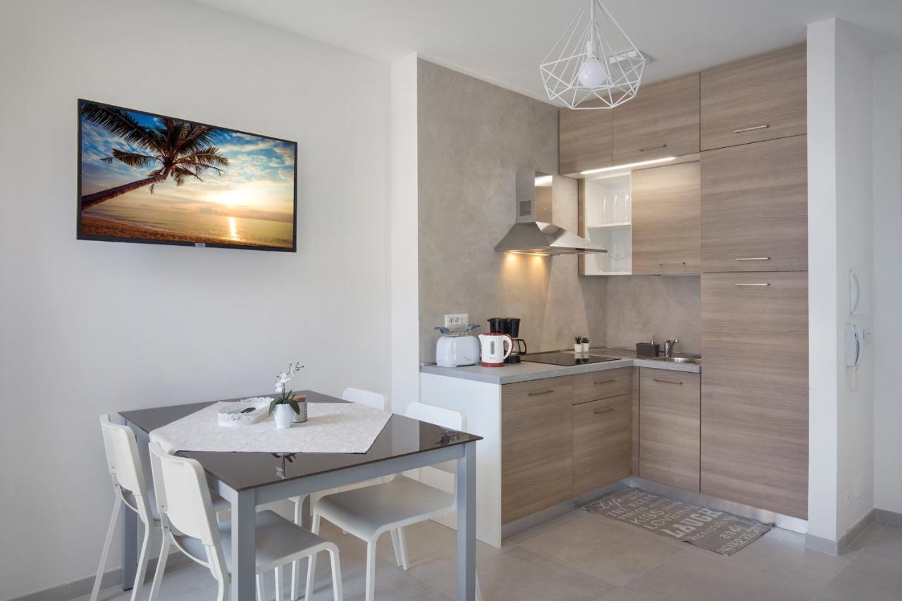 Apartment Prefontana With Pool Bardolino Exterior foto
